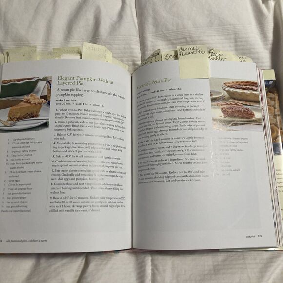 Classic Southern Desserts: All-Time Favorite Recipes for Cakes, Cookies, Pies… - Picture 9 of 10